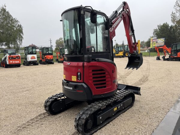 Yanmar VIO27 - Image 3