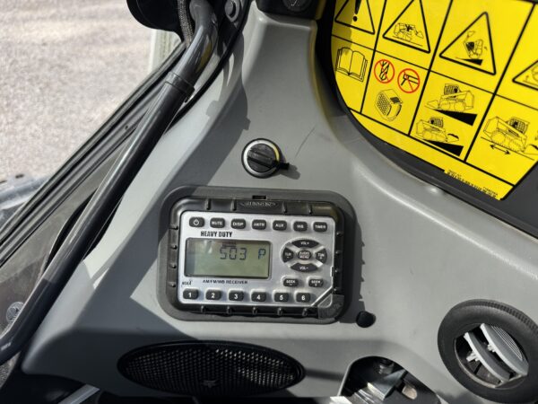 Bobcat S450 - Image 2