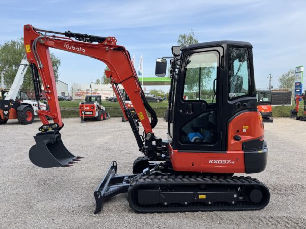 Kubota KX037-4 - Image 2