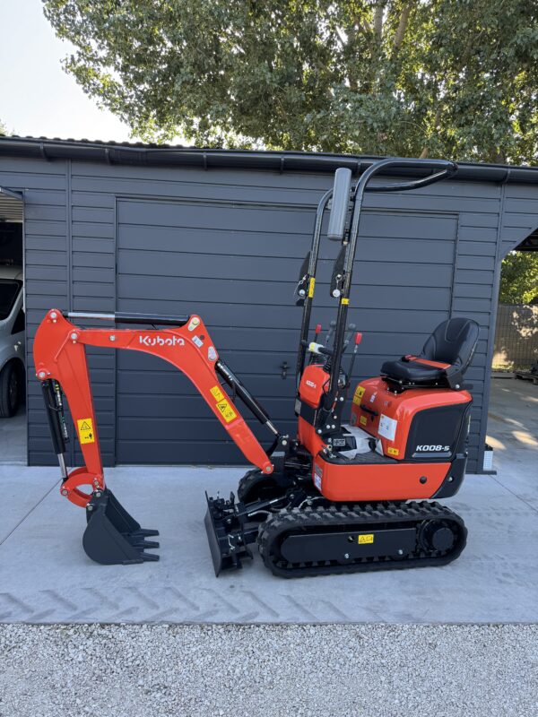 Kubota K008-5